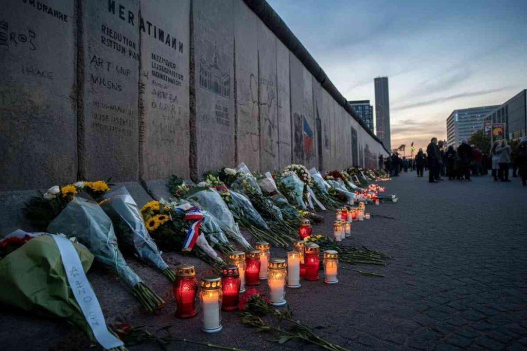Metsola: il coraggio e la determinazione che hanno abbattuto il Muro