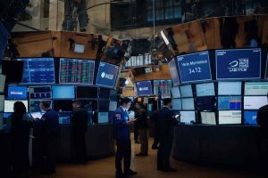 Milano inizia la giornata con un promettente rialzo dello 0,44%