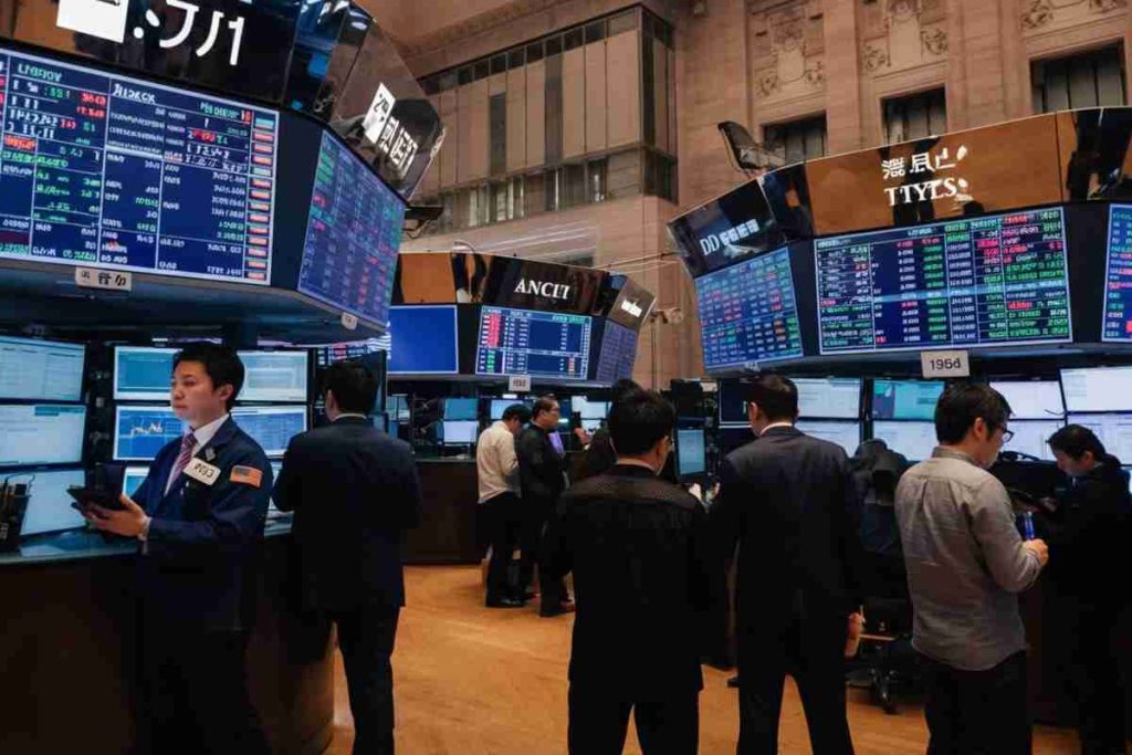 Nikkei in crescita esplosiva del 3,3% all'apertura grazie a Invidia