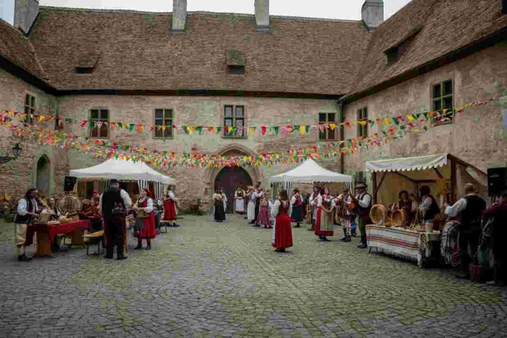 Rituali e tradizioni popolari: il patrimonio che racconta la nostra storia