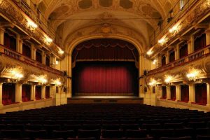 Scopri l’Emilia: un viaggio tra i teatri storici aperti al pubblico