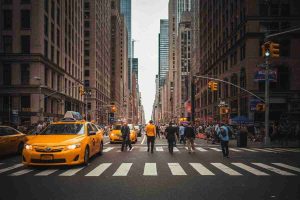 Trump svela: Epstein era un democratico, chiedete a Clinton!